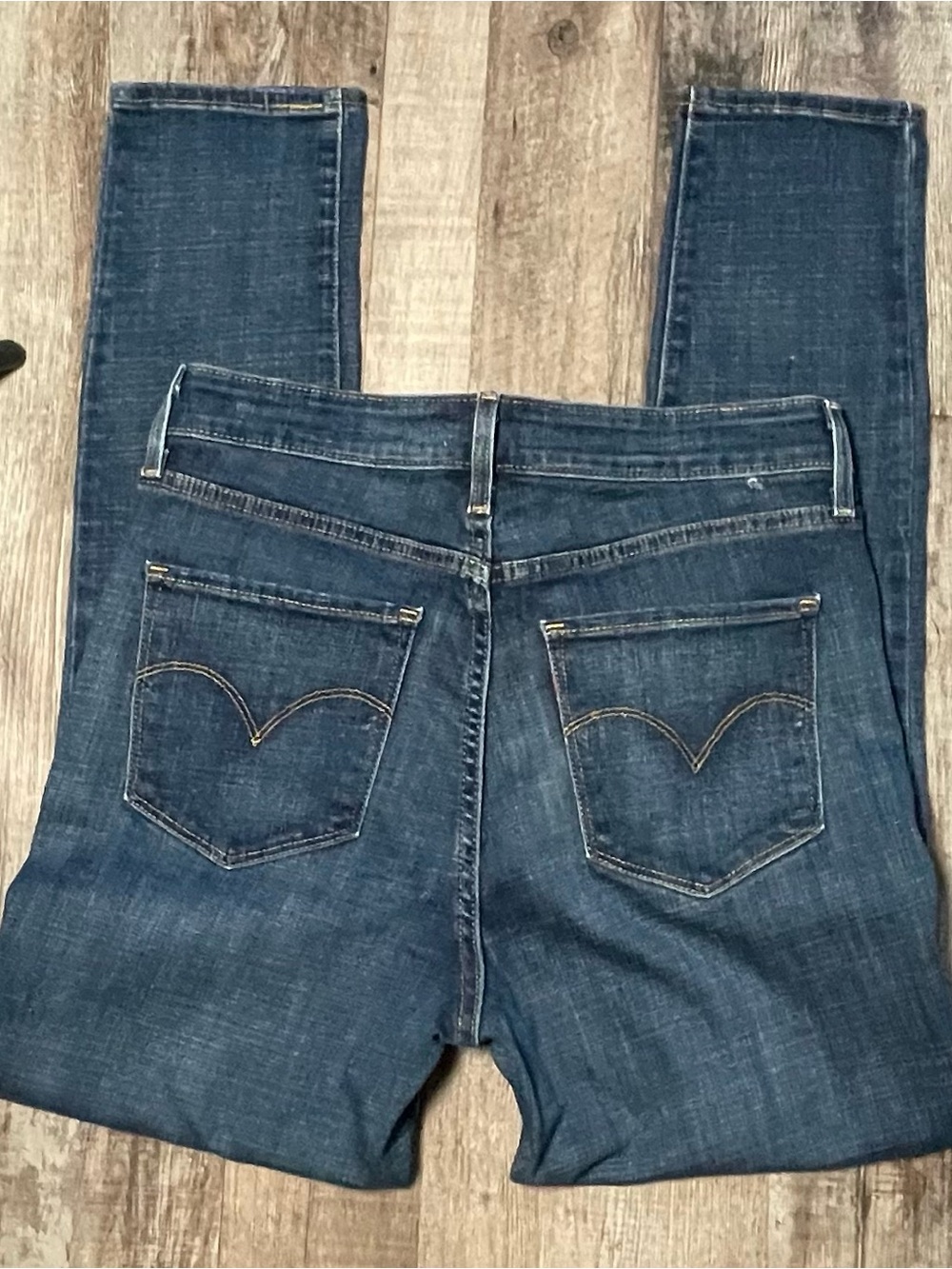 Levi’s 721 High-Rise Women's Dark Blue Jeans 32 - Picture 2 of 4